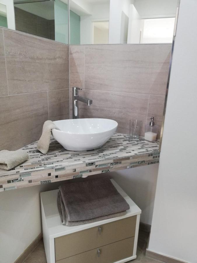 Apartmani Deluxe Jasenice  Eksteriør billede