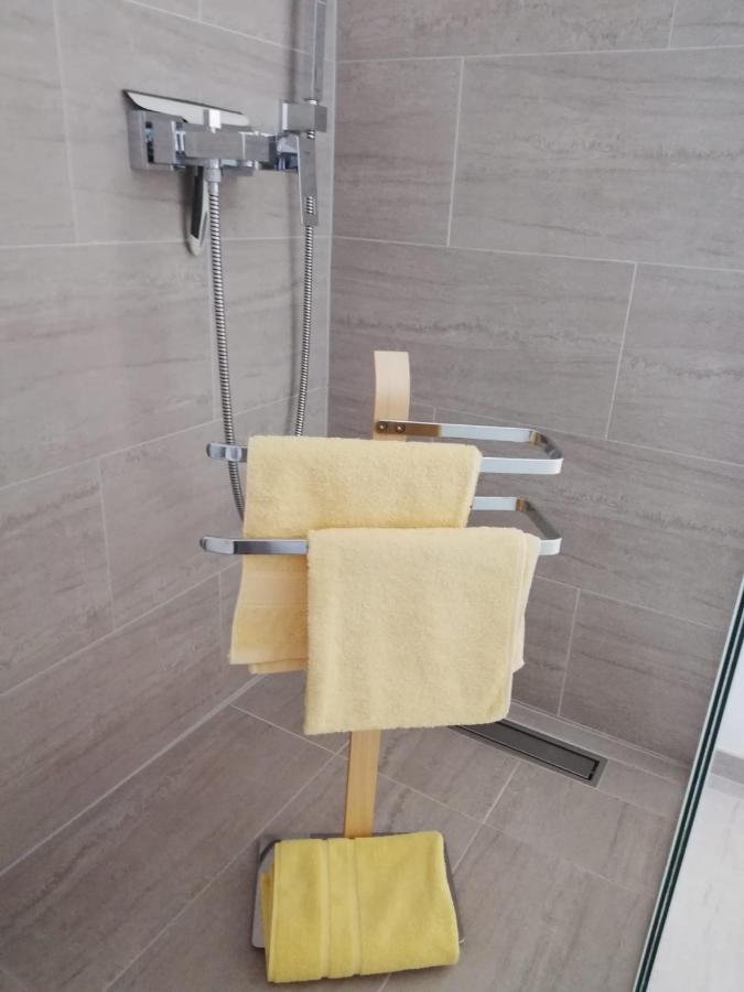 Apartmani Deluxe Jasenice  Eksteriør billede