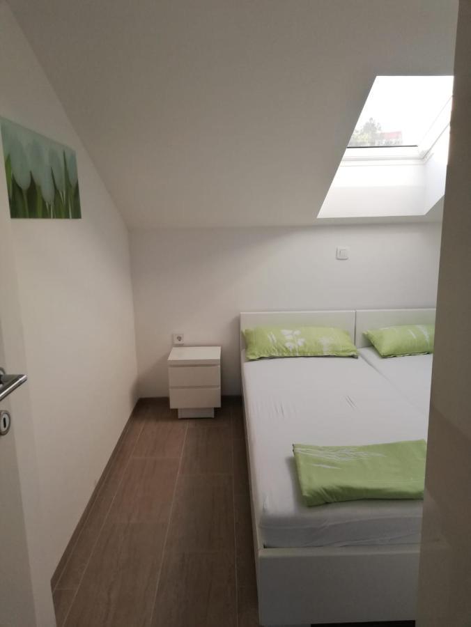 Apartmani Deluxe Jasenice  Eksteriør billede